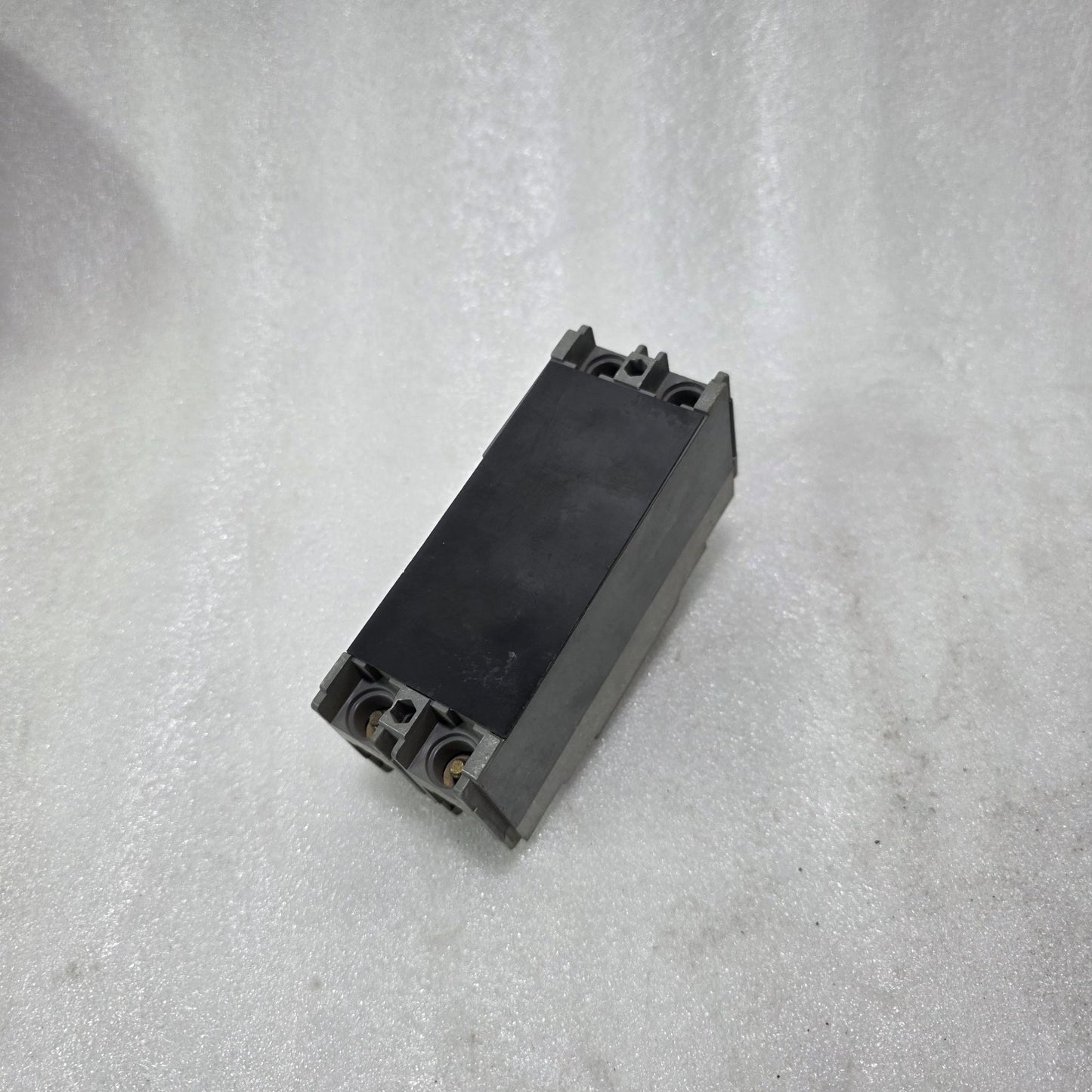 DONG-A ELECTRIC DB52SB MCCB 40A 2 POLE CIRCUIT BREAKER | 690V | 10KA @ 460V | KO