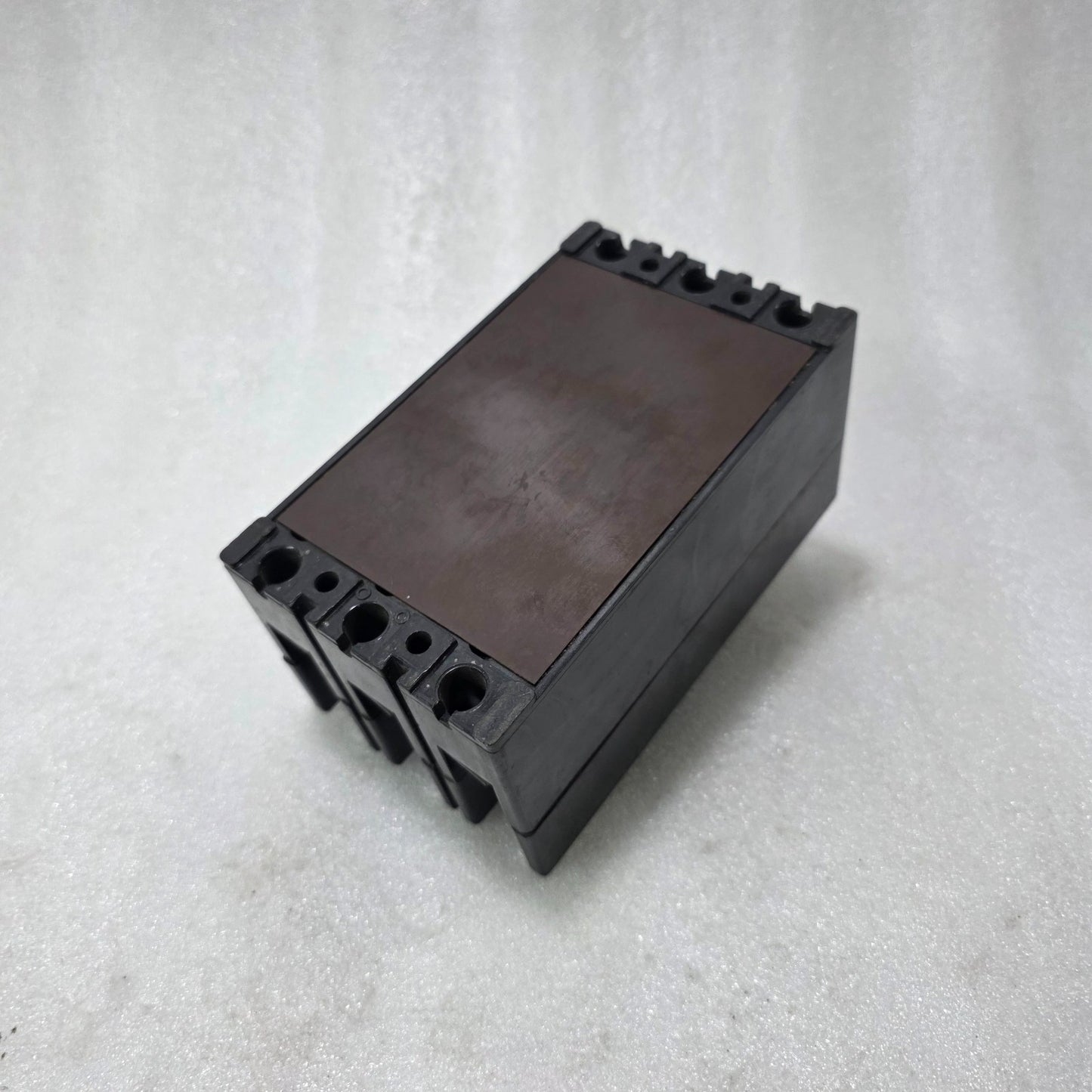 CROMPTON GREAVES KS100S 100A MCCB 3 POLE 415V MOLDED CASE CIRCUIT BREAKER 10KA
