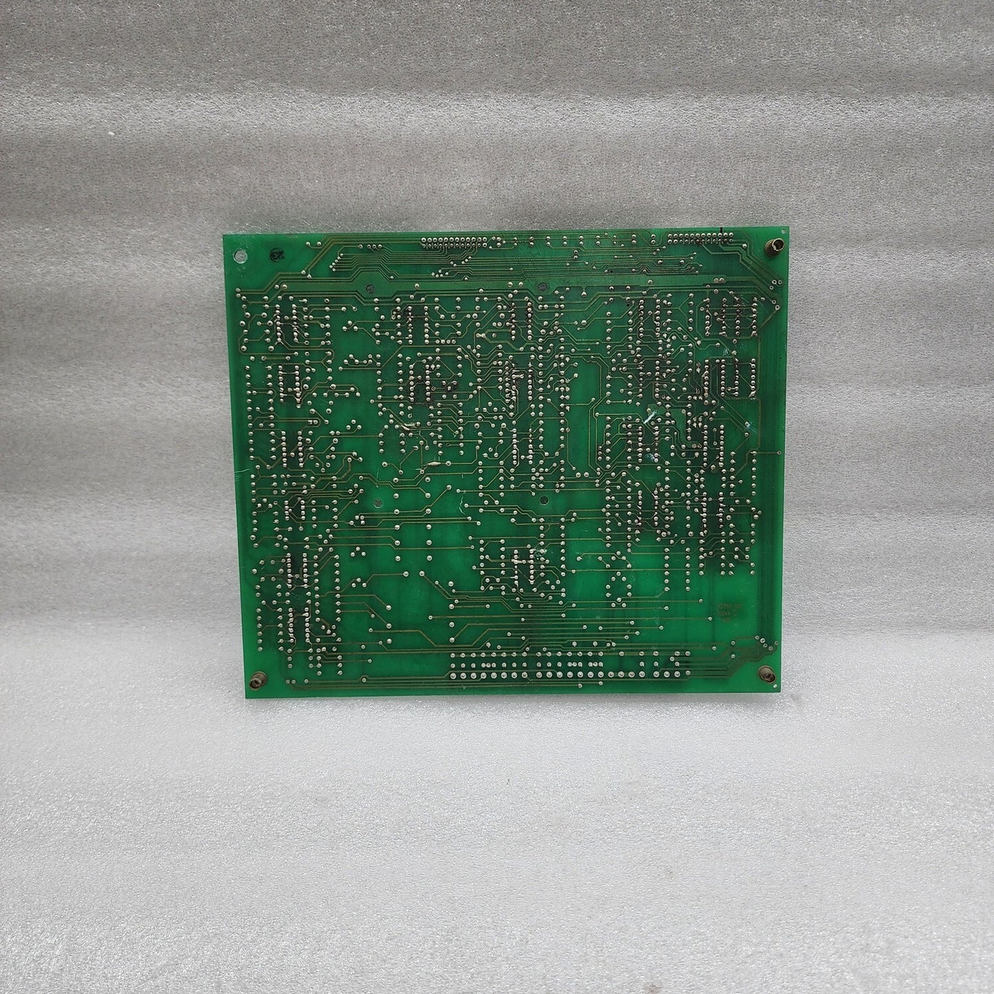 PCB 231822 HD.ET.16.04