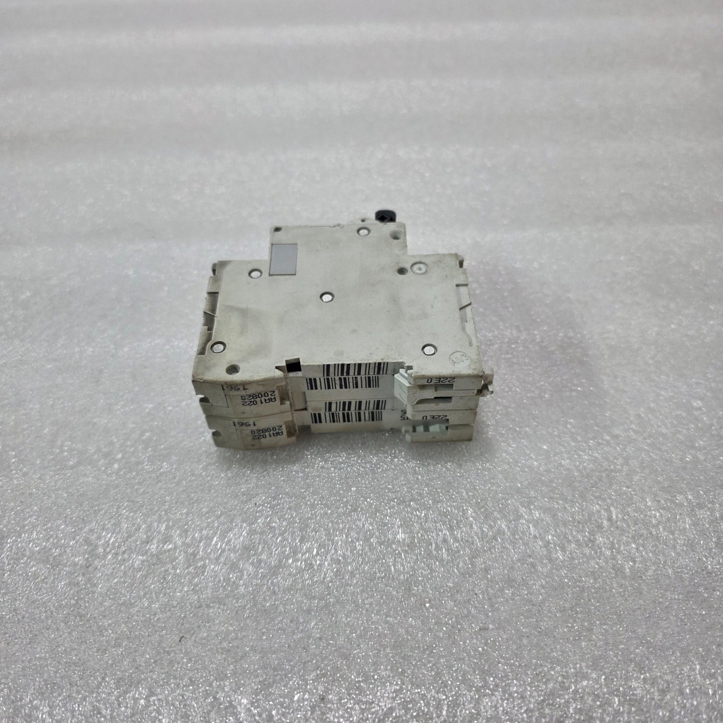 S ELECTRIC C60N C2 2 POLE MINIATURE CIRCUIT BREAKER MCB 2A 400V 6KA