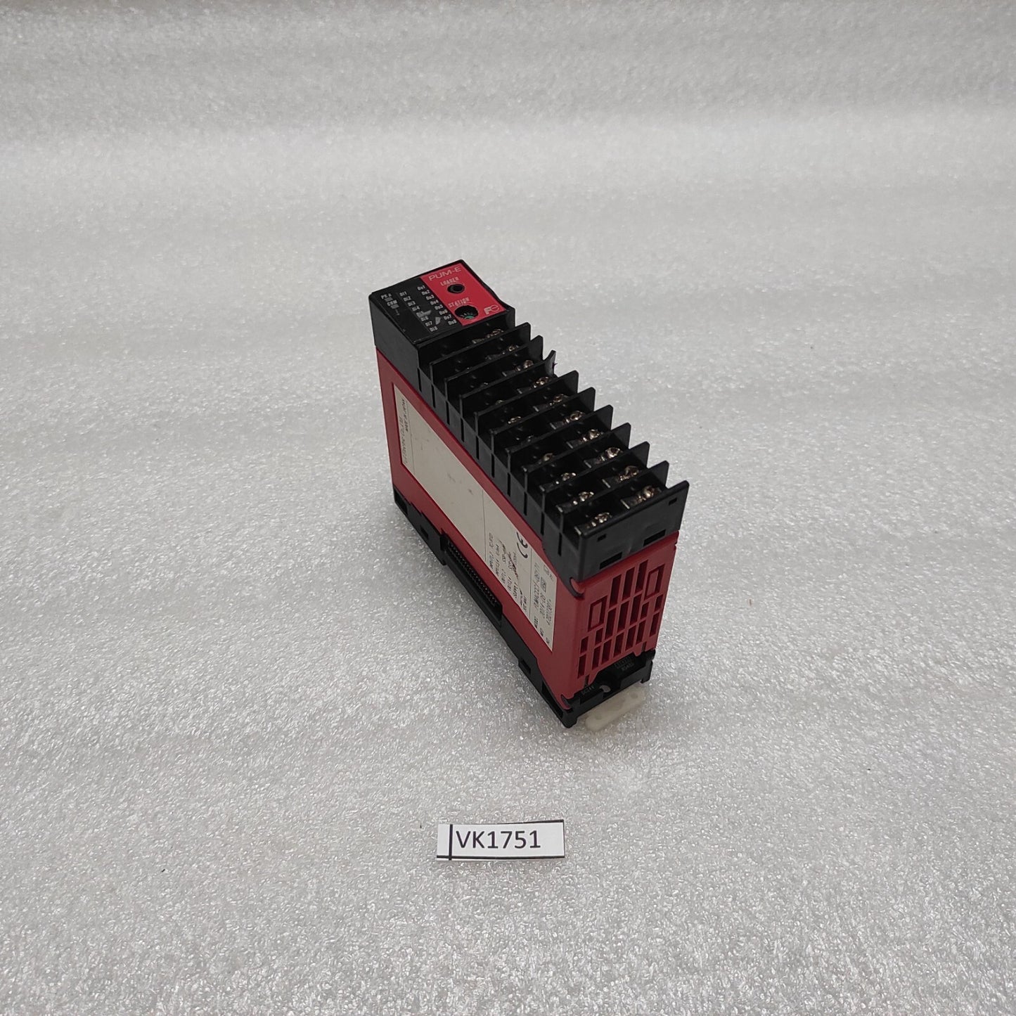 FUJI ELECTRIC PUMACCC1-0BY71 TEMPERATURE CONTROLLER