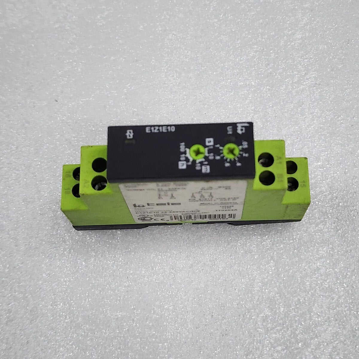 TELE E1Z1E10 TIME DELAY RELAY 24–240 V AC/DC
