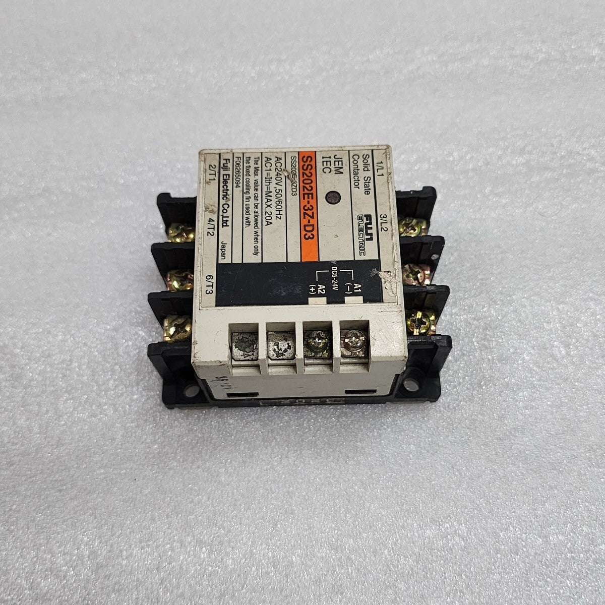 FUJI ELECTRIC SS202E-3Z-D3 SOLID STATE CONTACTORS 20A 240V