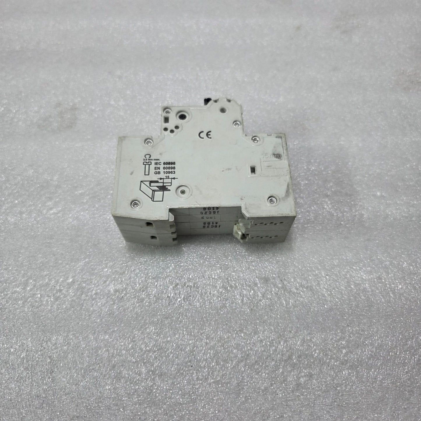 SIEMENS 5SJ62 C2 2 POLE MCB 2A 400V MINIATURE CIRCUIT BREAKER