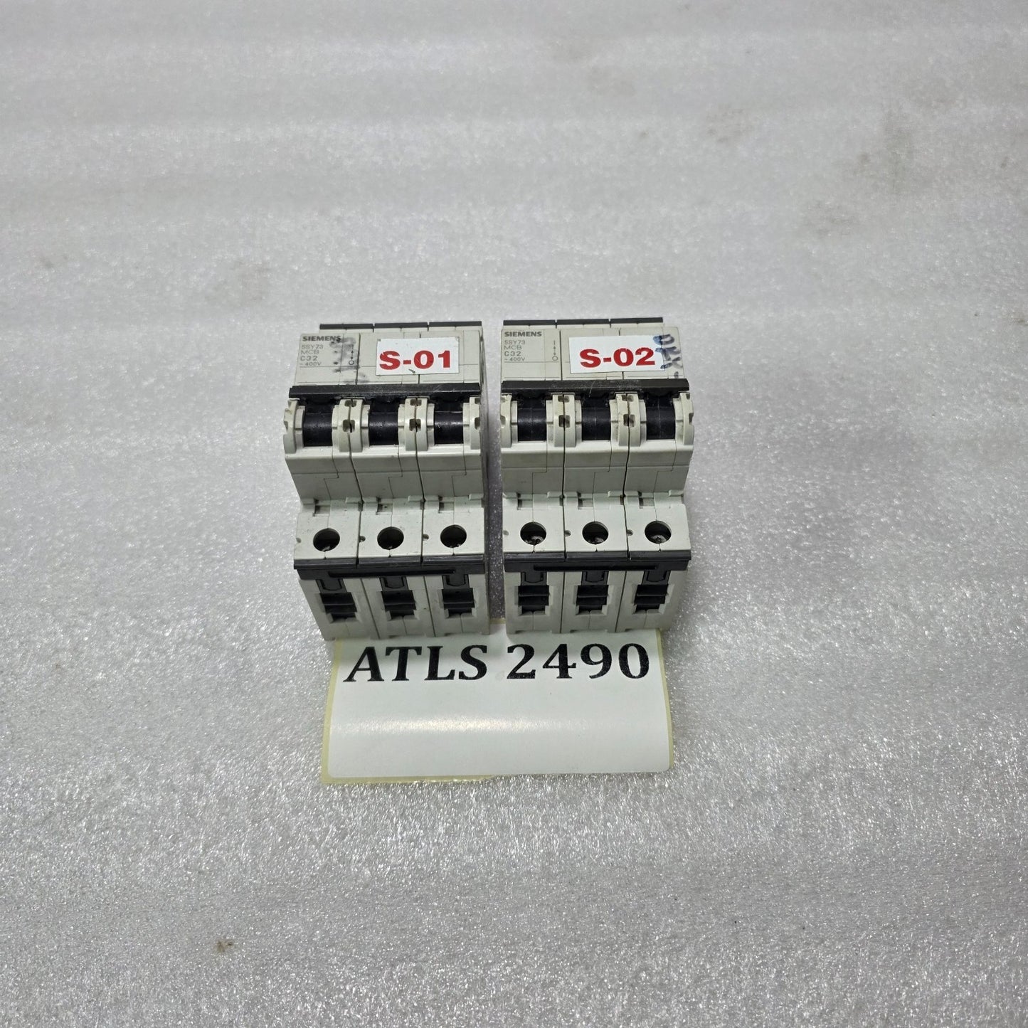 SIEMENS 5SY73 C32 32A 3 POLE MCB 400V 15KA MINIATURE CIRCUIT BREAKER