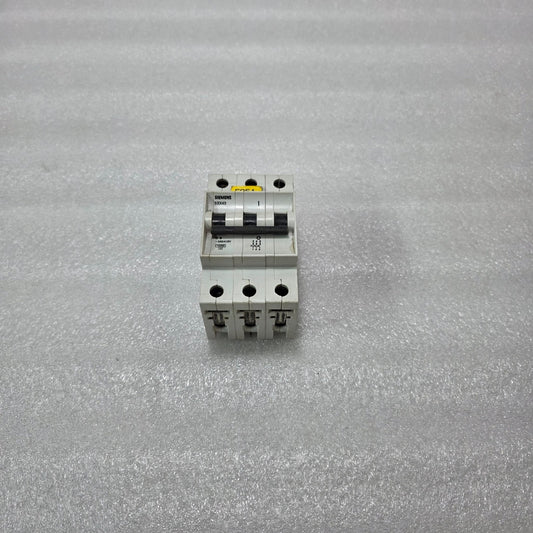 SIEMENS 5SX43 C6 3 POLE MCB 6A 240/415V MINIATURE CIRCUIT BREAKER 10KA