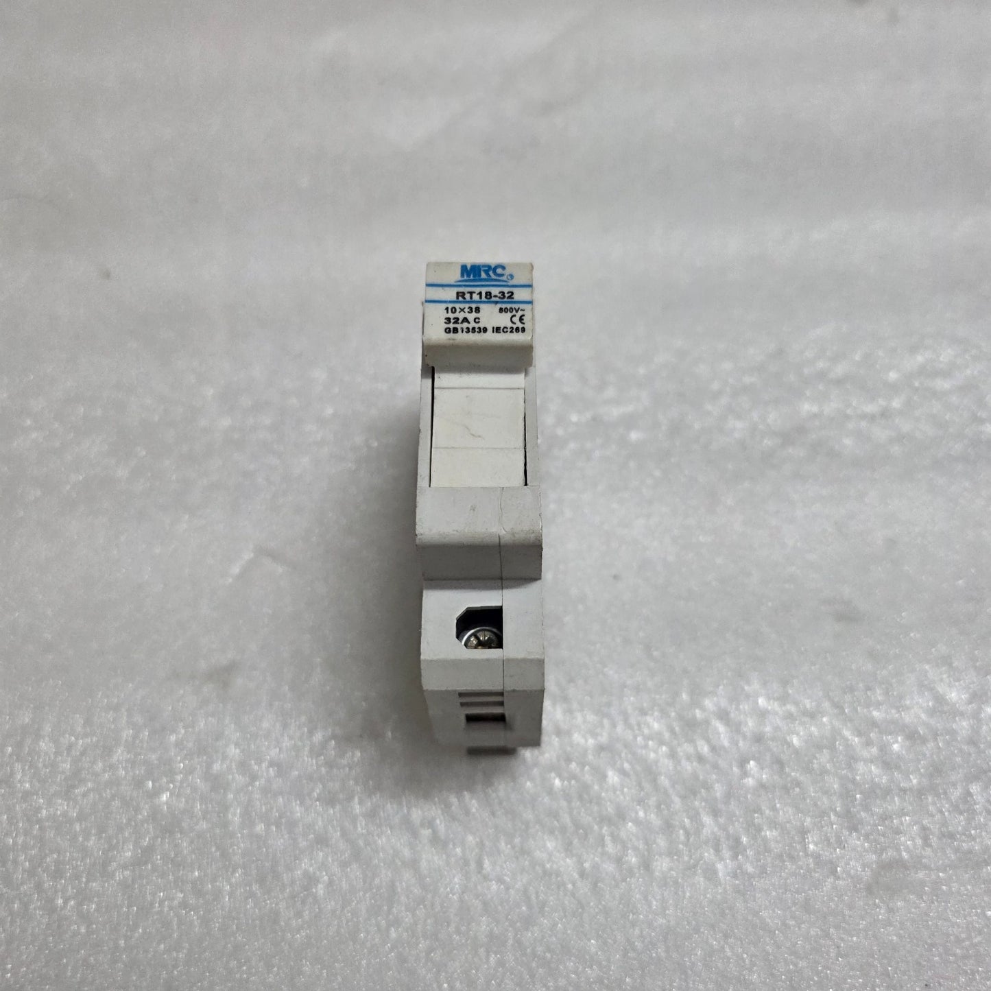 MRC RT18-32 FUSE DISCONNECTOR 32A 10 X 38 MM