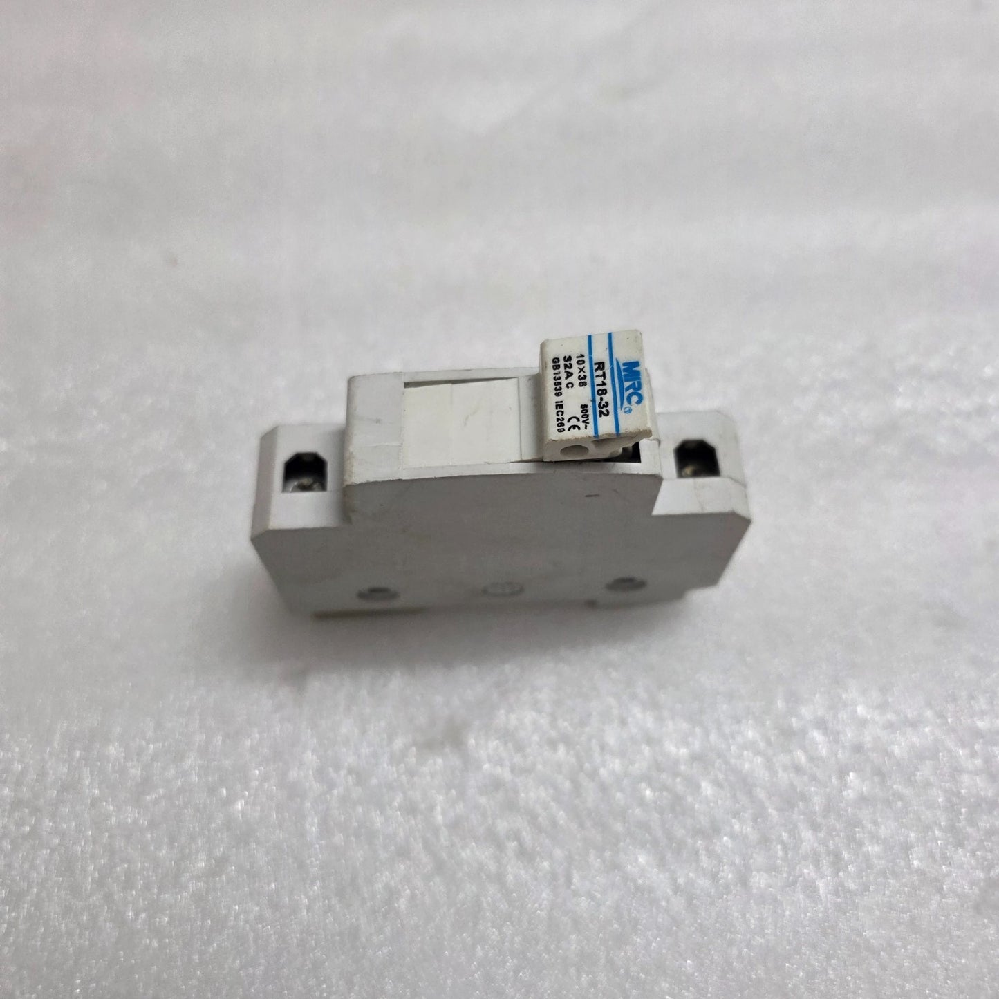 MRC RT18-32 FUSE DISCONNECTOR 32A 10 X 38 MM