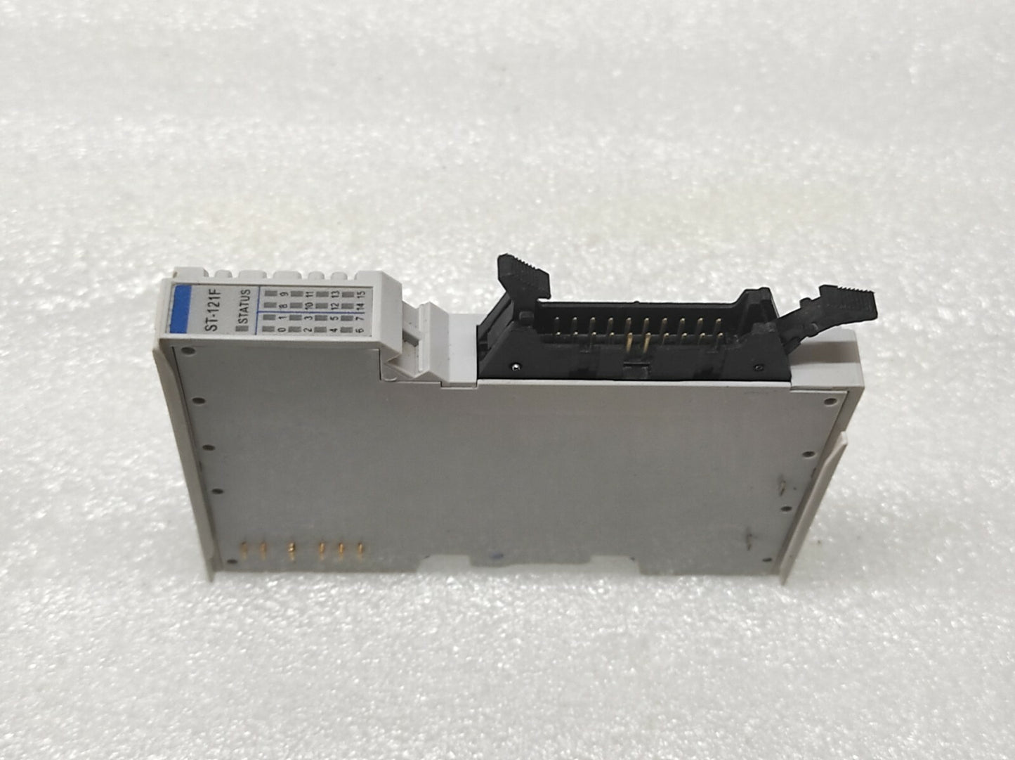 CREVIS ST-121F 16-POINT DIGITAL INPUT MODULE 12/24VDC