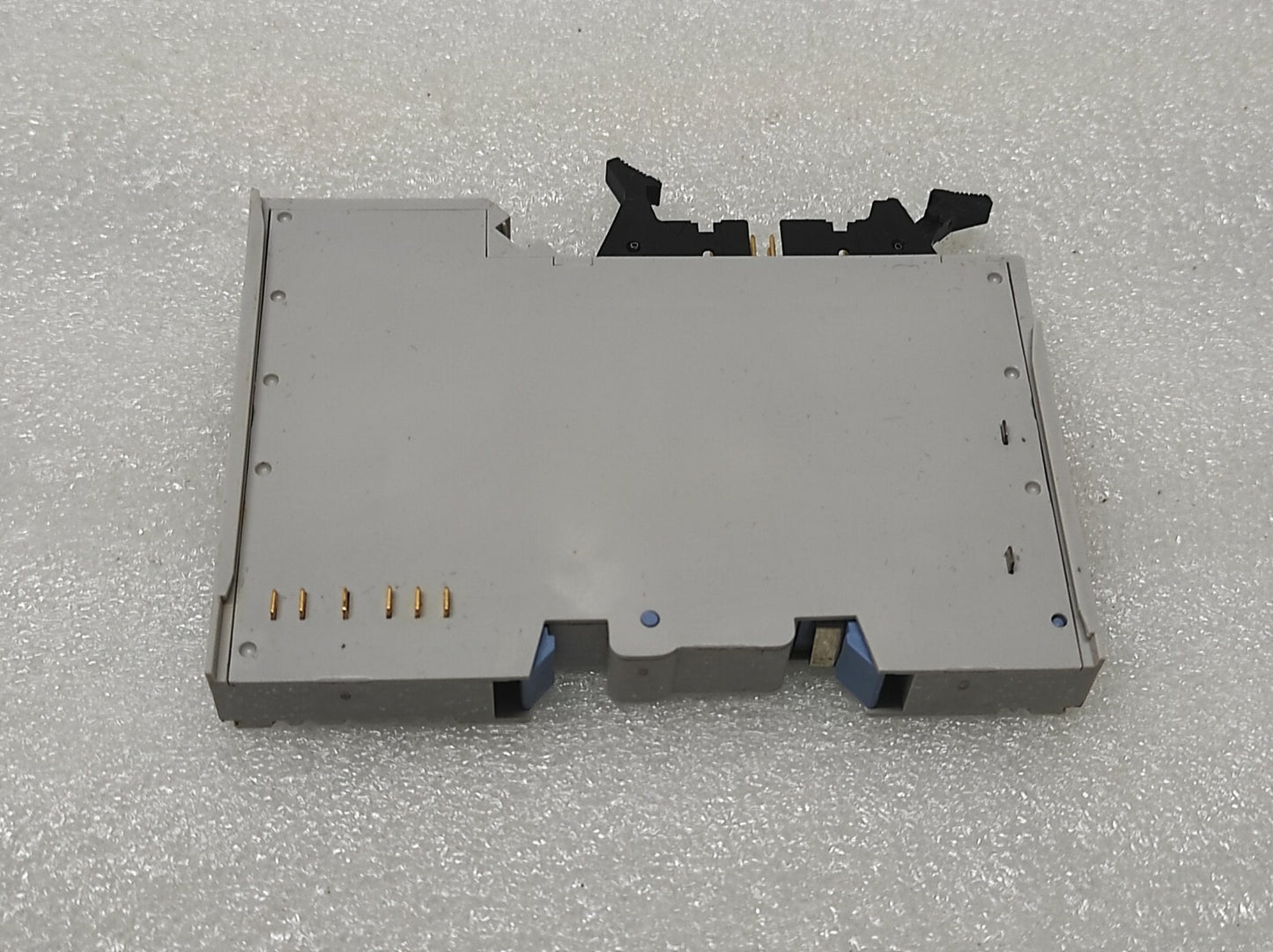 CREVIS ST-121F 16-POINT DIGITAL INPUT MODULE 12/24VDC