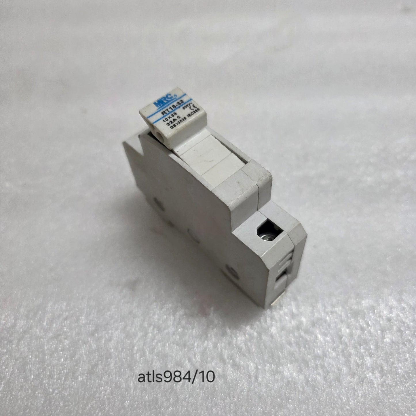MRC RT18-32 FUSE DISCONNECTOR 32A 10 X 38 MM