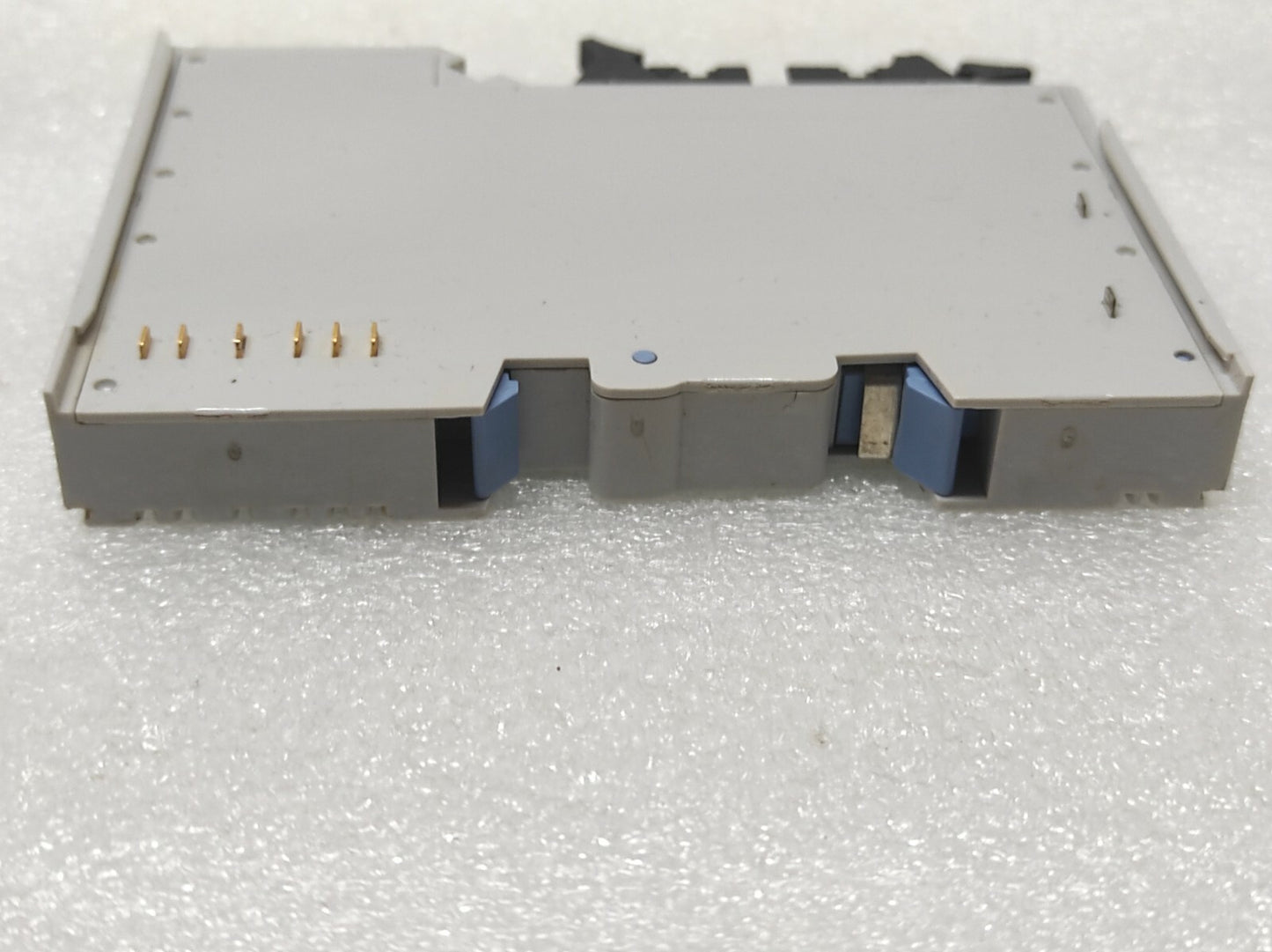CREVIS ST-121F 16-POINT DIGITAL INPUT MODULE 12/24VDC
