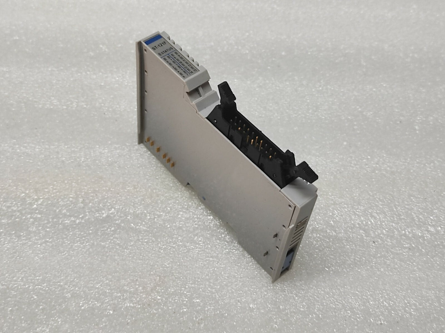 CREVIS ST-121F 16-POINT DIGITAL INPUT MODULE 12/24VDC