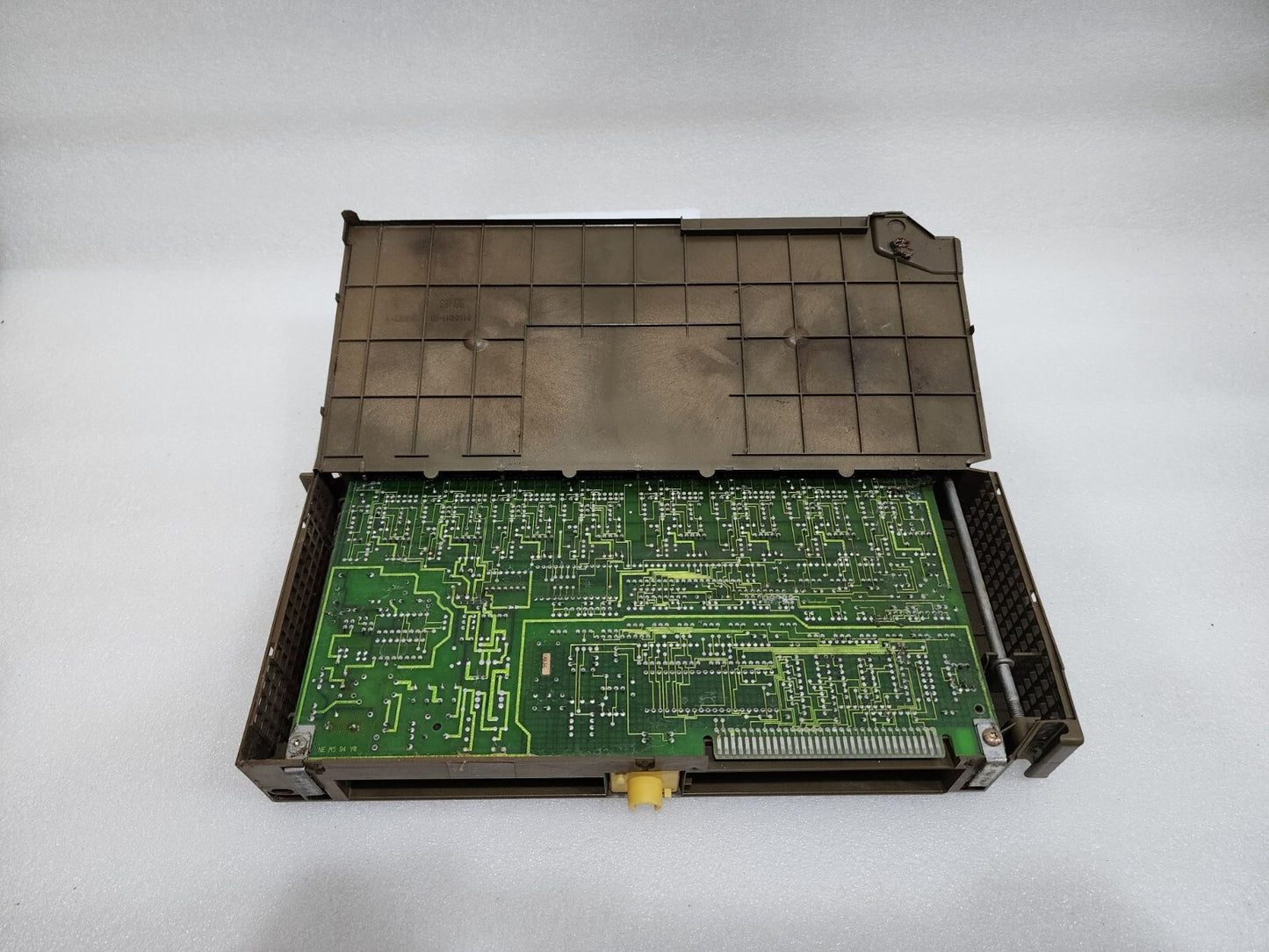 SIEMENS SIMATIC S5 6ES5470-7LB12 ANALOG OUTPUT MODULE