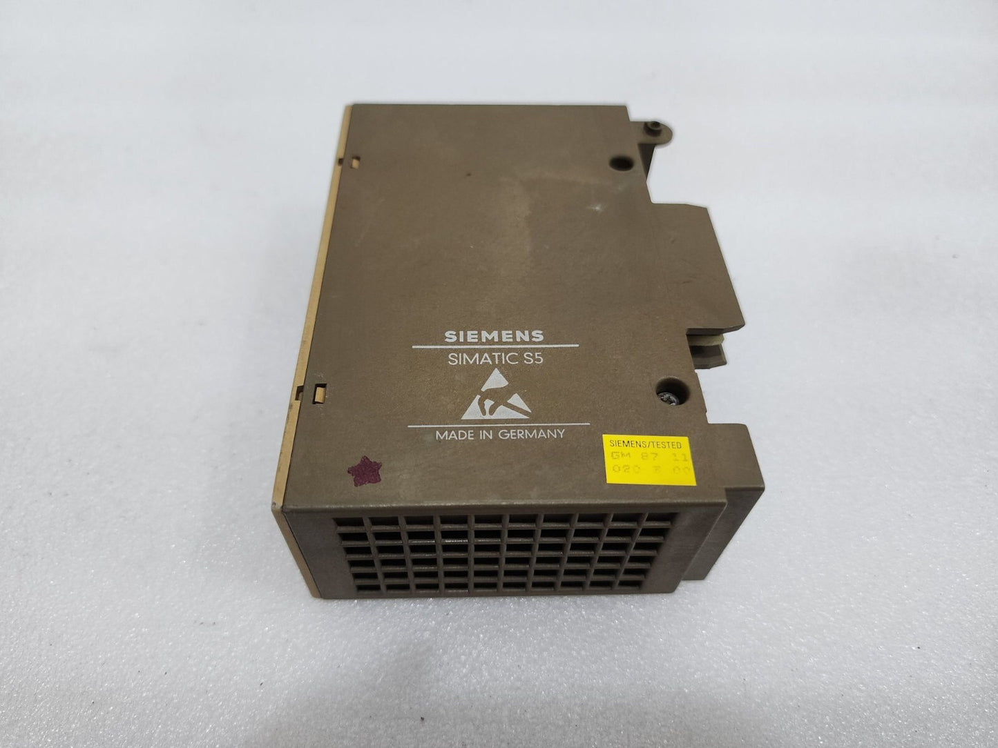 SIEMENS SIMATIC S5 6ES5 440-8MA21 DIGITAL OUTPUT MODULE