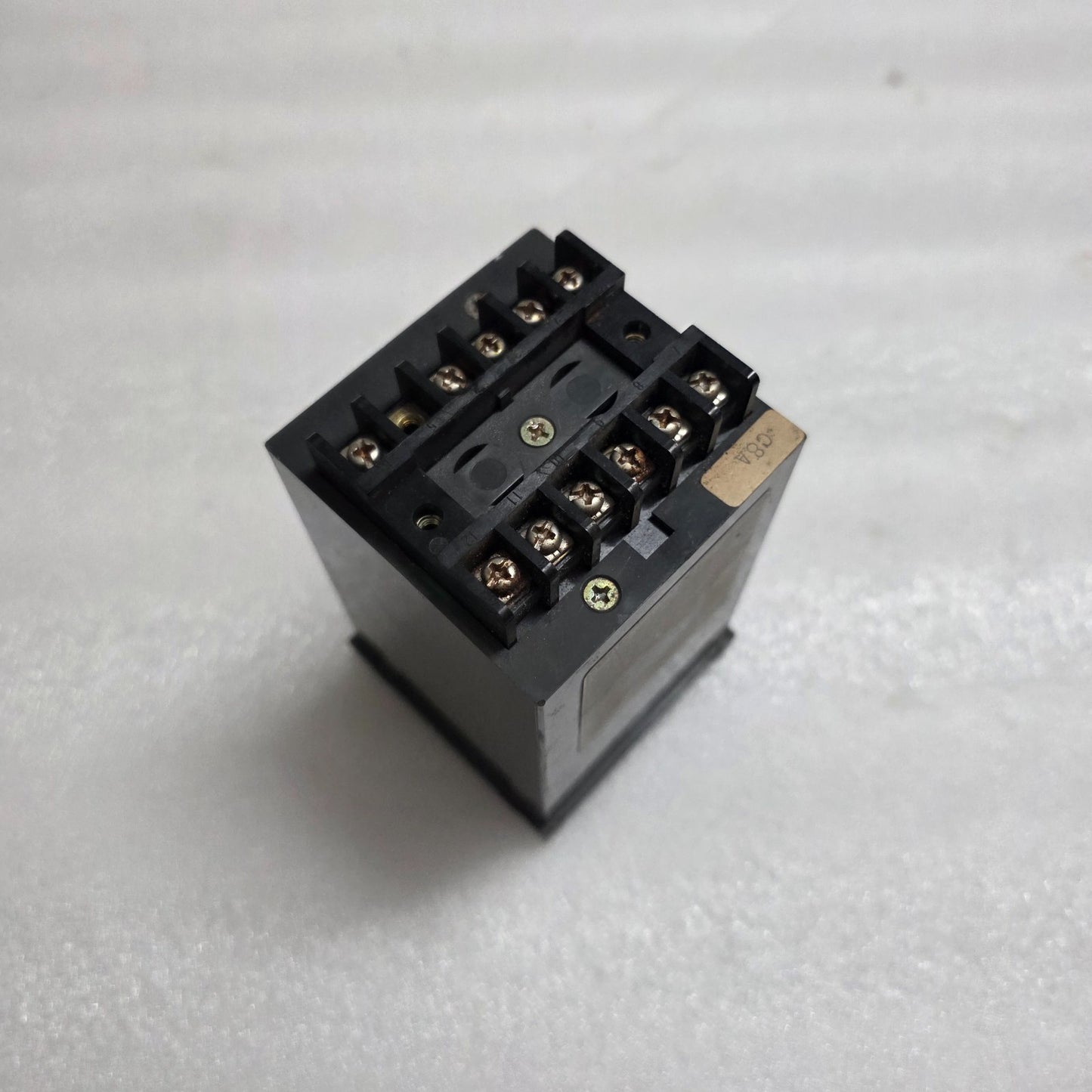 OMRON H7M-W 4D DIGITAL COUNTER / TIMER 100/200 VAC