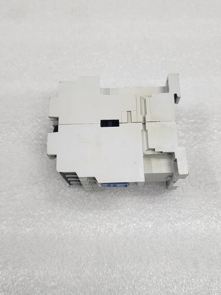 EAW DDR LX00-40E MAGNETIC CONTACTOR COIL VOLTAGE 220V