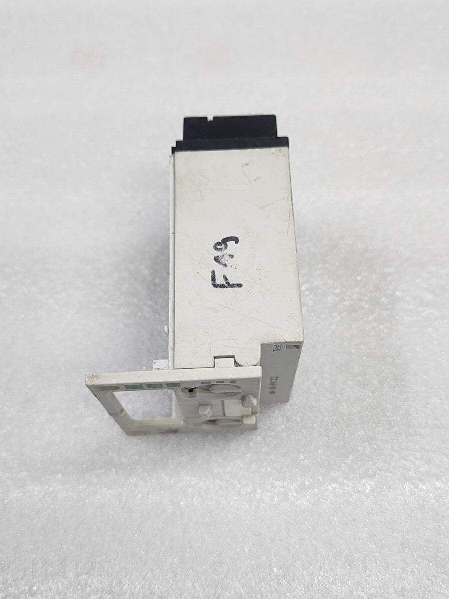 MOELLER M-16-PKZ2 MOTOR PROTECTOR TRIP BLOCK