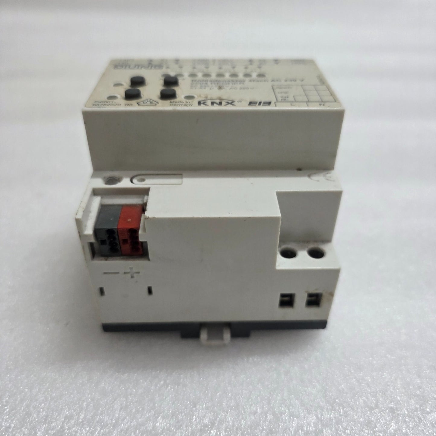 ALBRECHT JUNG 2504 REGHER KNX SHUTTER ACTUATOR