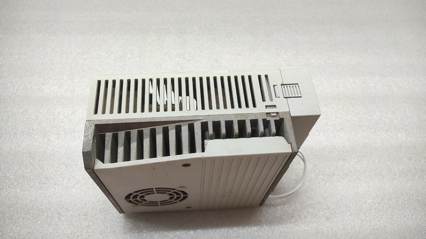 ALLEN BRADLEY CAT 2071-AP8 KINETIX SERVO DRIVE 5.0A