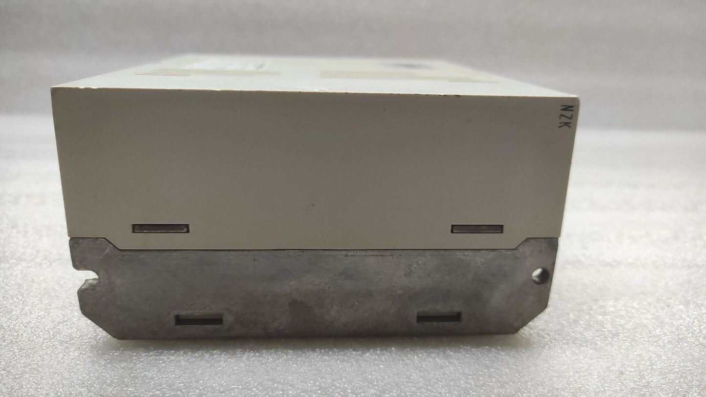 ALLEN BRADLEY CAT 2071-AP8 KINETIX SERVO DRIVE 5.0A
