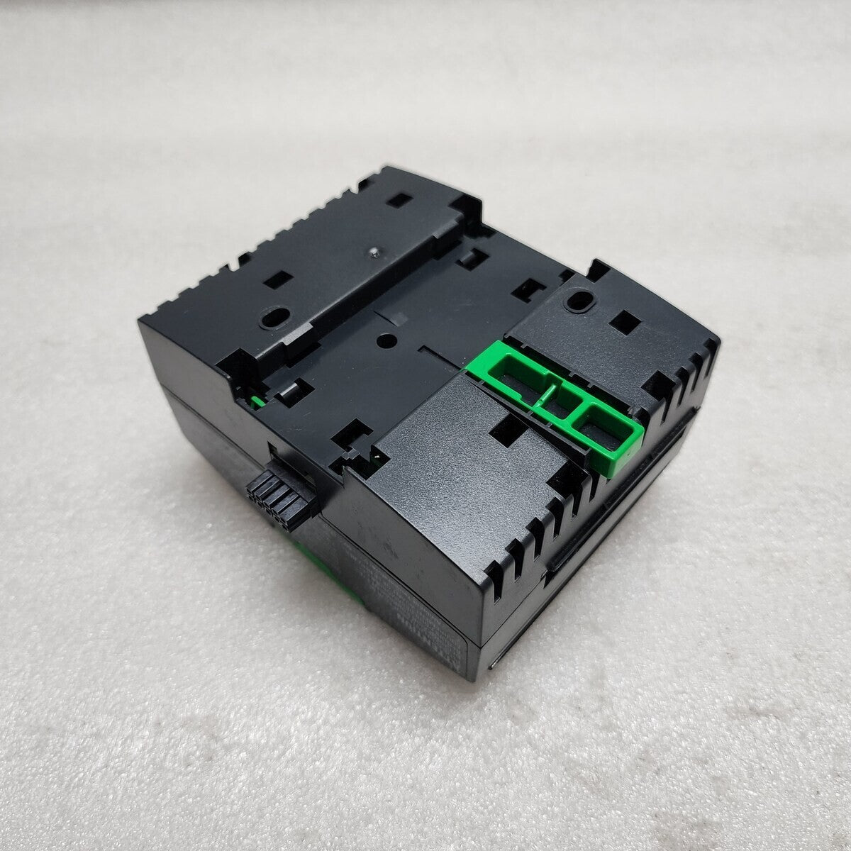 SMARTX CONTROLLER UI-8/DO-FC-4-H I/O MODULE