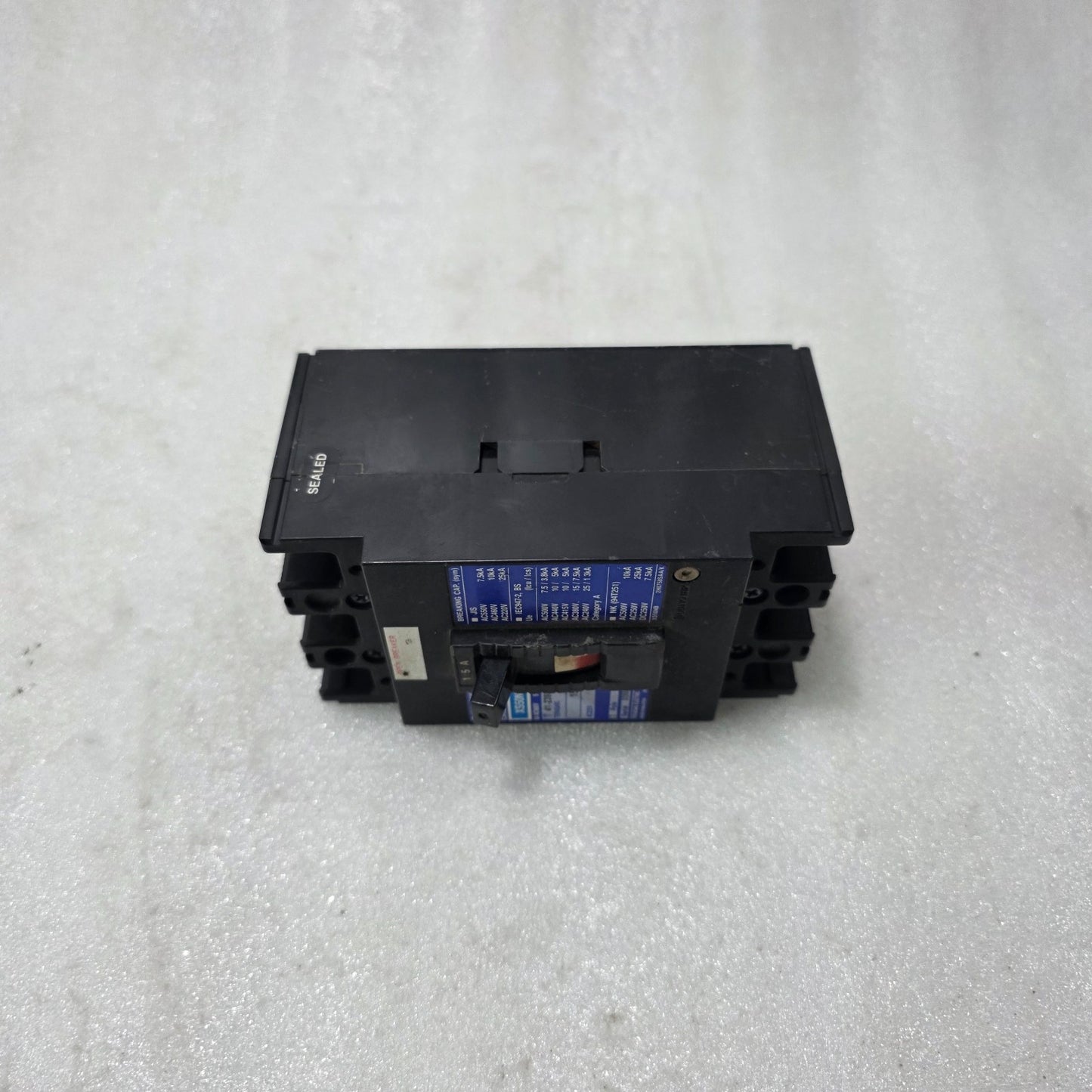 TERASAKI TEMBREAK XS50NB 15A 3 POLE MCCB CIRCUIT BREAKER | 660V AC | 25KA BREAKI