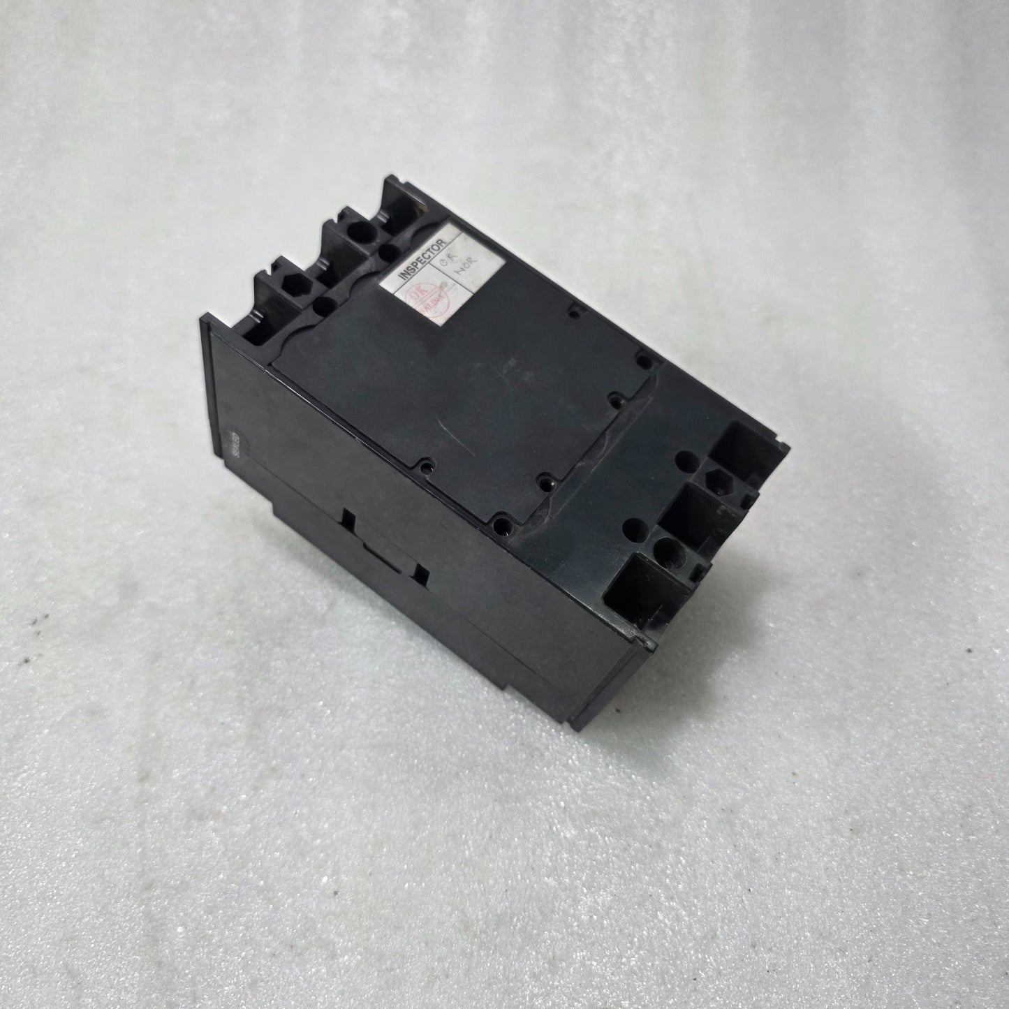 TERASAKI TEMBREAK XS50NB 15A 3 POLE MCCB CIRCUIT BREAKER | 660V AC | 25KA BREAKI