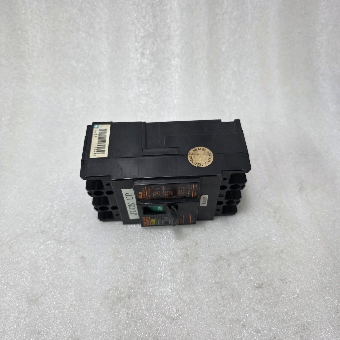 FUJI ELECTRIC SA33B 10A 3 POLE MCCB CIRCUIT BREAKER | 690V AC | 30AF FRAME | 5KA