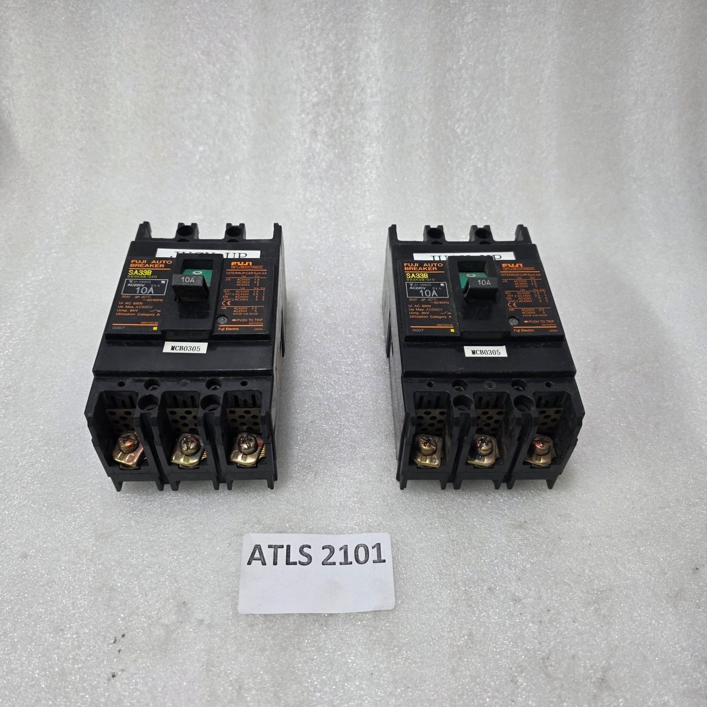 FUJI ELECTRIC SA33B 10A 3 POLE MCCB CIRCUIT BREAKER | 690V AC | 30AF FRAME | 5KA