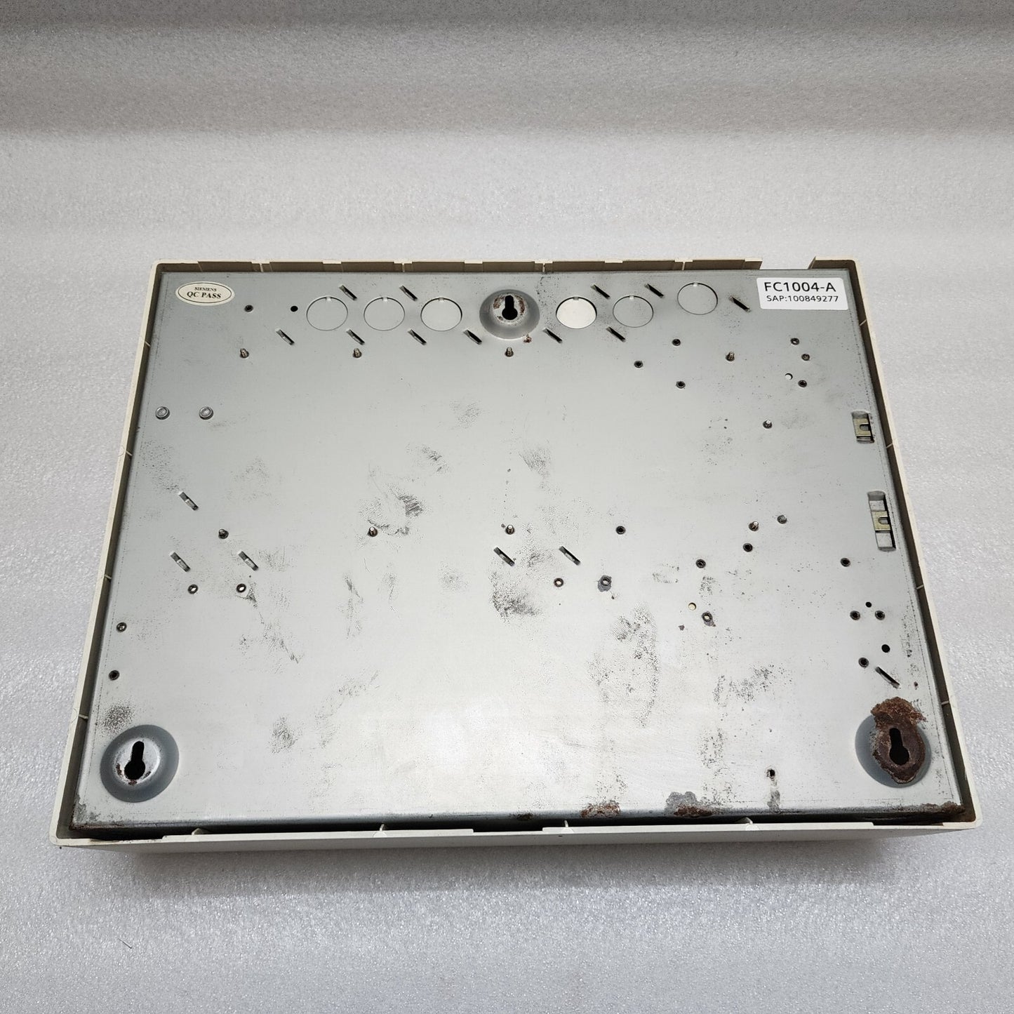 SIEMENS FC10 FIRE DETECTION CONTROL UNIT FC1004-A