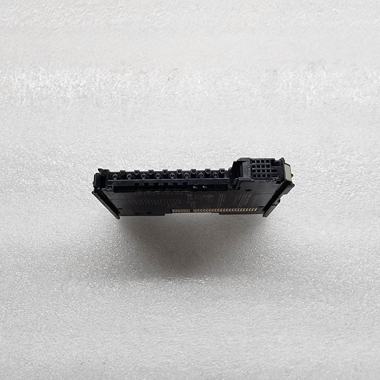 OMRON NX-PC0020 POWER CONNECTION UNIT