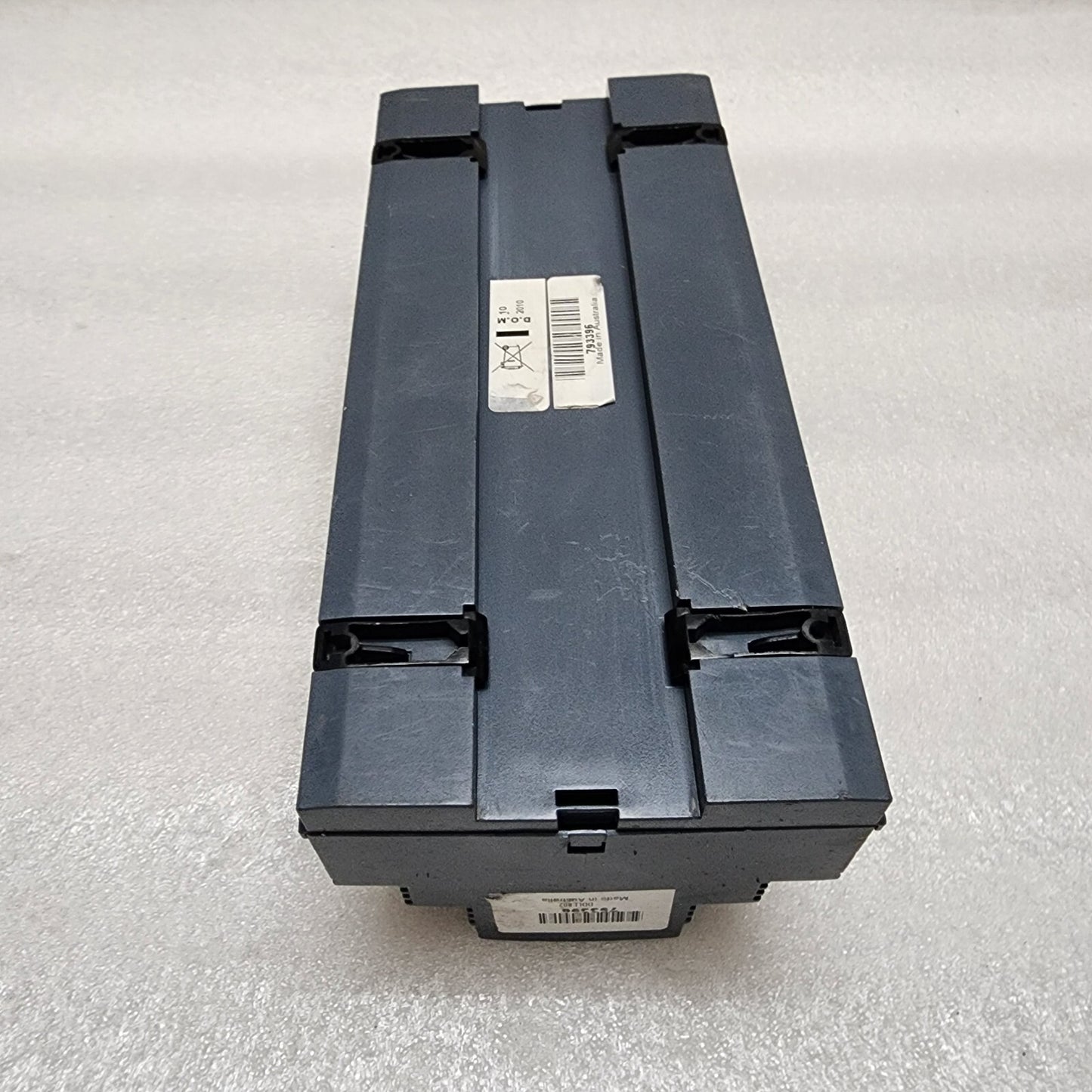 DYNALITE DDLE802 PHASE CUT DIMMER 230V