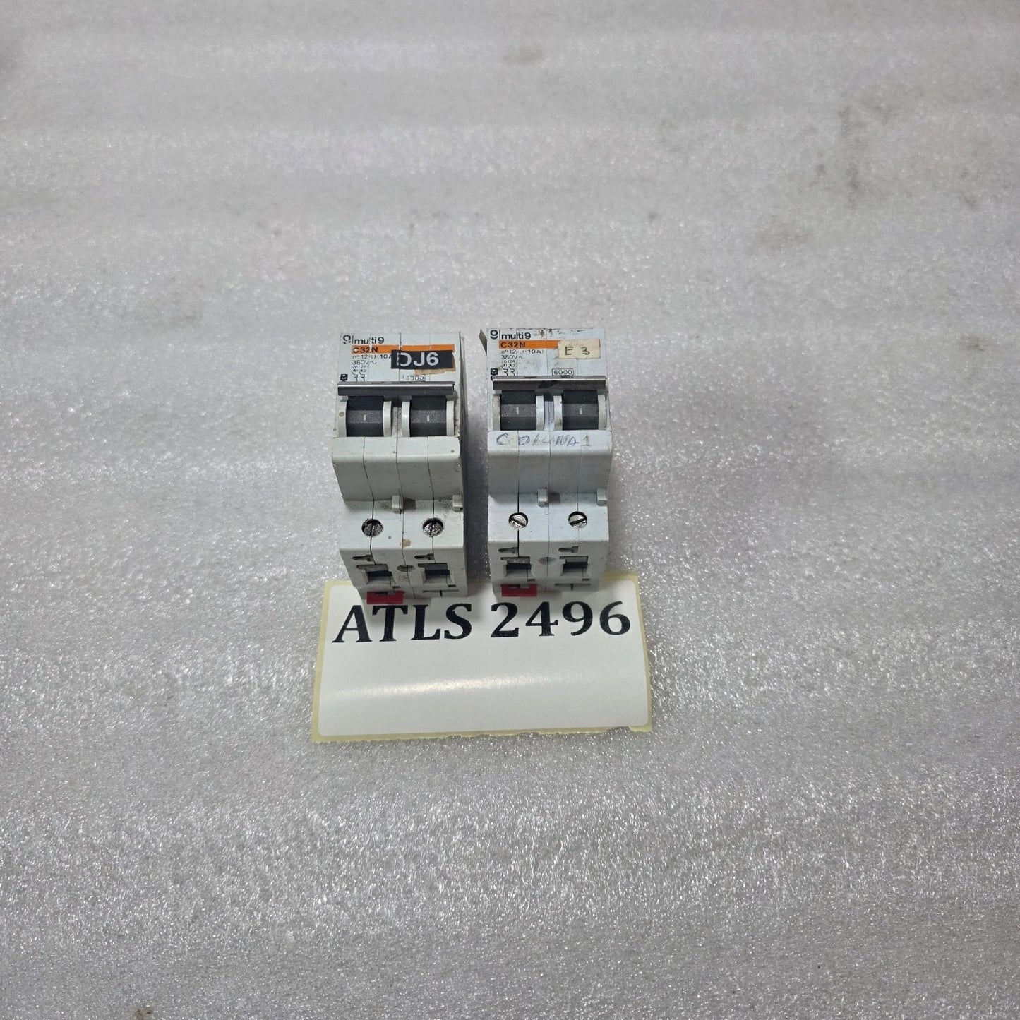 MERLIN GERIN MULTI9 C32N 10A 2 POLE MCB 380V 6KA CIRCUIT BREAKER