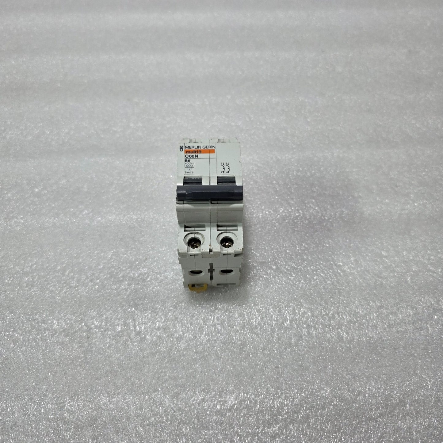 MERLIN GERIN MULTI9 C60N B6 2 POLE MCB 6A 400V MINIATURE CIRCUIT BREAKER 6KA