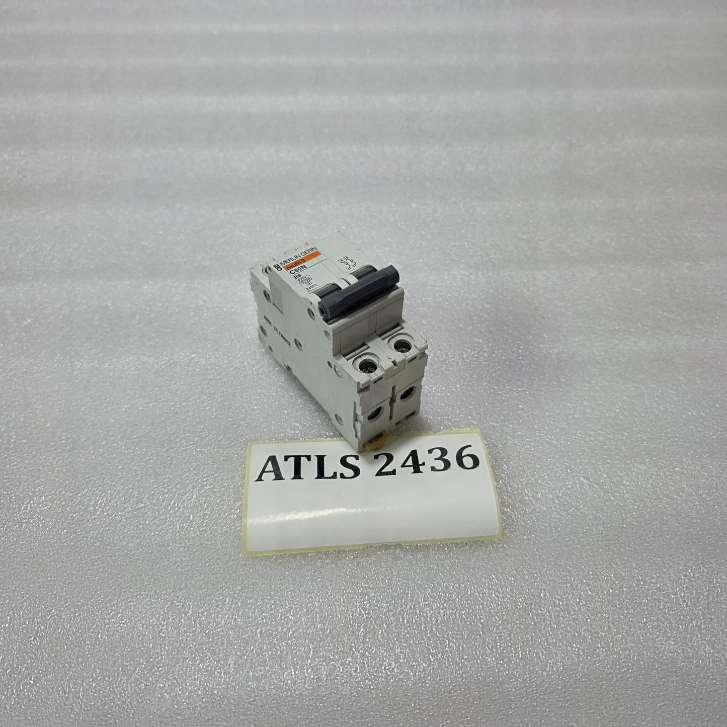 MERLIN GERIN MULTI9 C60N B6 2 POLE MCB 6A 400V MINIATURE CIRCUIT BREAKER 6KA