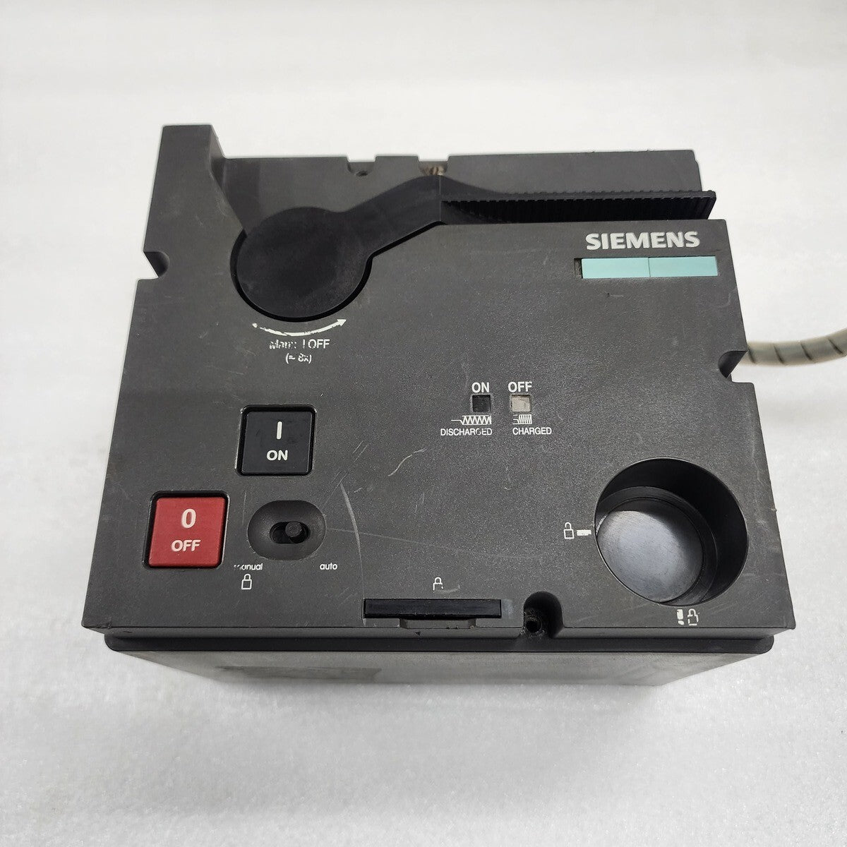 SIEMENS 3VL9600-3MJ00 BREAKER VL IEC 3VL5 6 MOTOR OPERATOR 24VDC