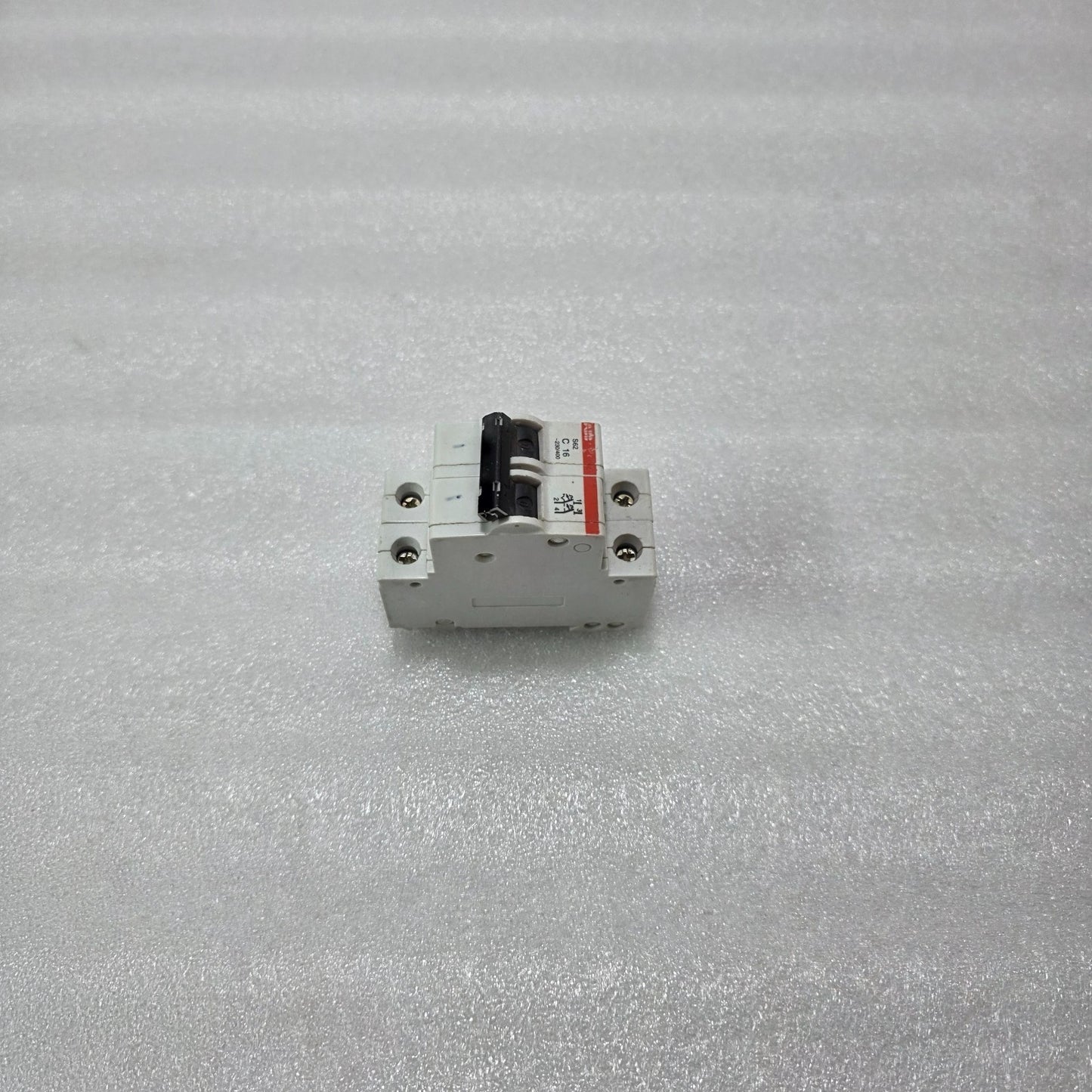 ABB S62 C16 2 POLE MINIATURE CIRCUIT BREAKER (MCB) 16A 230/400V