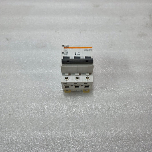 MERLIN GERIN MULTI9 C32H 15A 3 POLE MCB 380V INDUSTRIAL MINIATURE CIRCUIT BREAKE