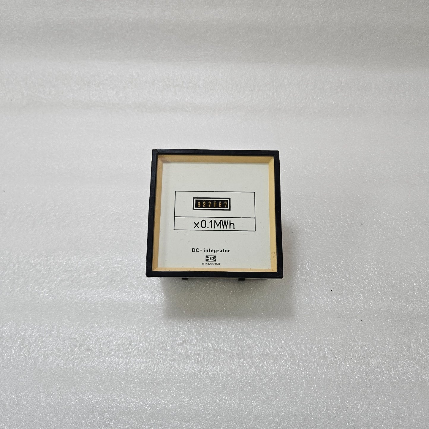 DEIF DC INTEGRATOR ENERGY METER 0–10V DC INPUT PANEL METER 0–4.5 MWH WITH 440V A