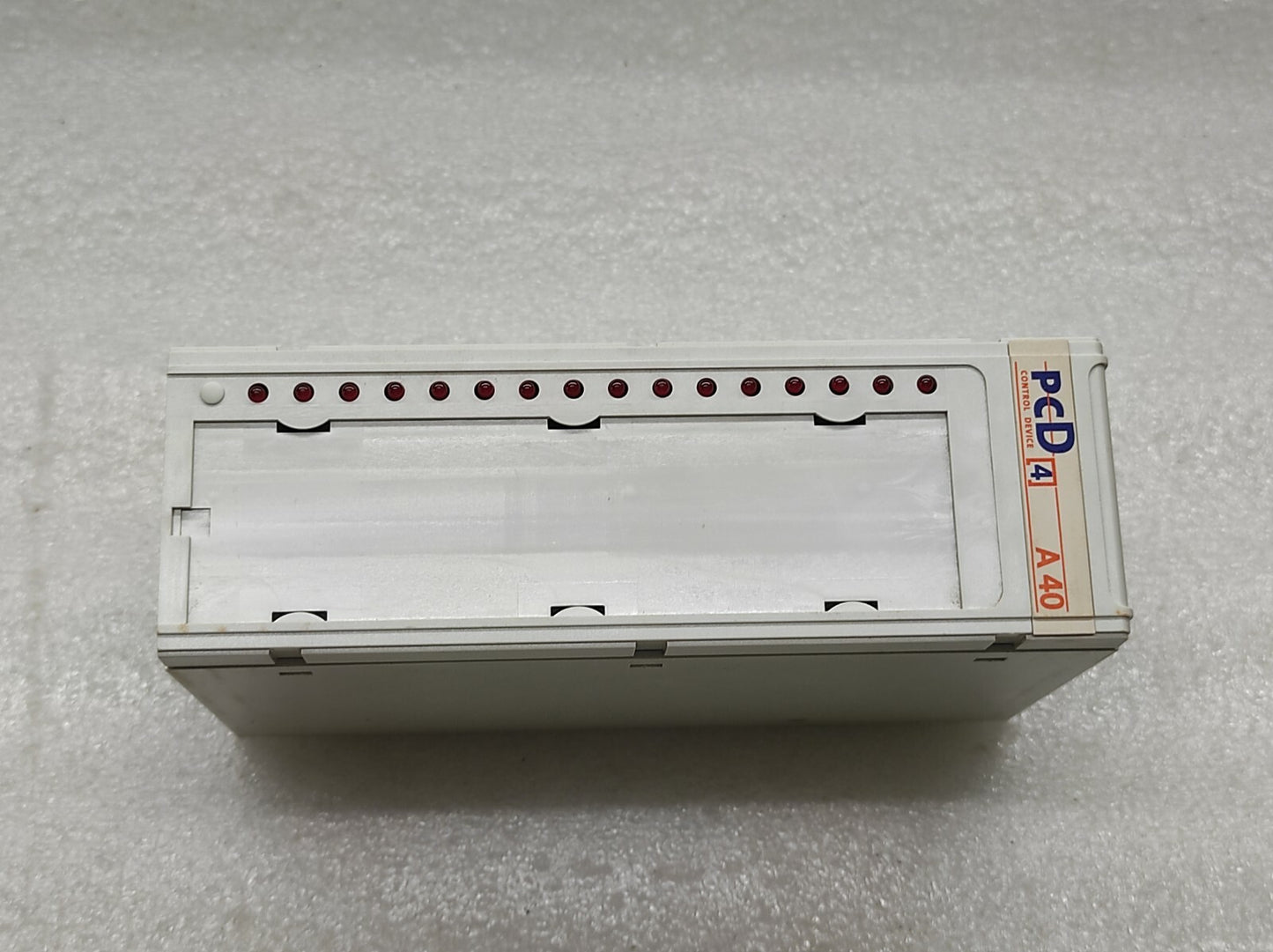 SAIA-BURGESS PCD4-A400 DIGITAL OUTPUT MODULE