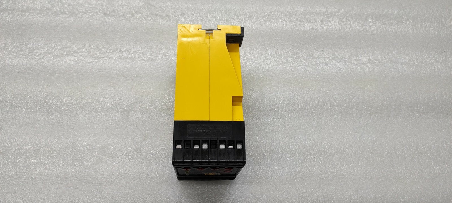 TURCK MS22-RI ROTATIONAL SPEED MONITOR