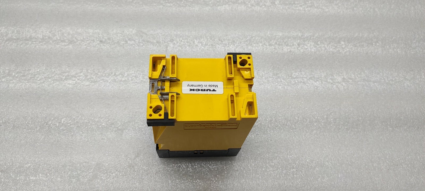 TURCK MS22-RI ROTATIONAL SPEED MONITOR