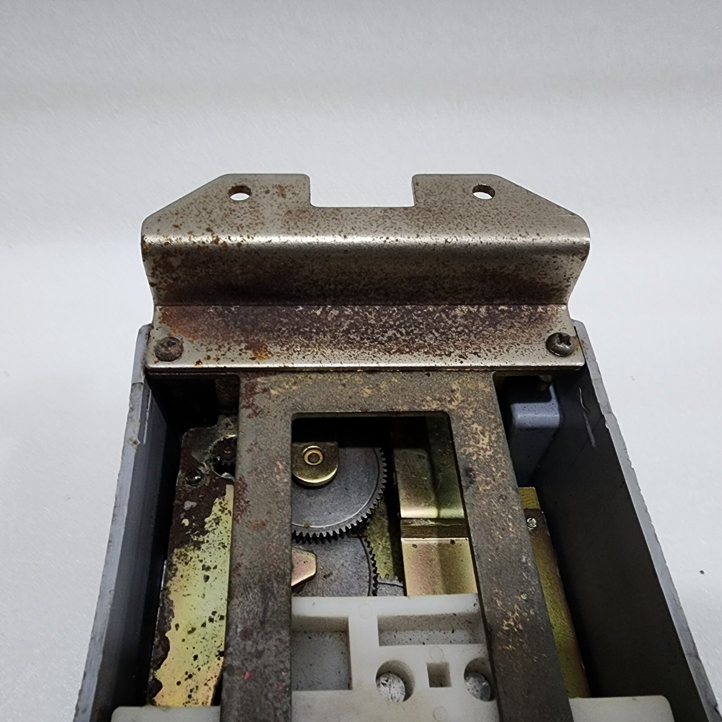 HYUNDAI MOT-68E MCCB MOTOR OPERATOR