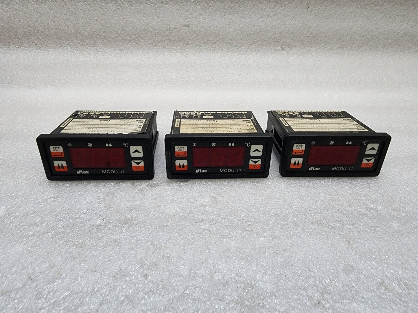 LAE ELECTRONICS MCDU11-T1RD TEMPERATURE CONTROLLER 12VDC