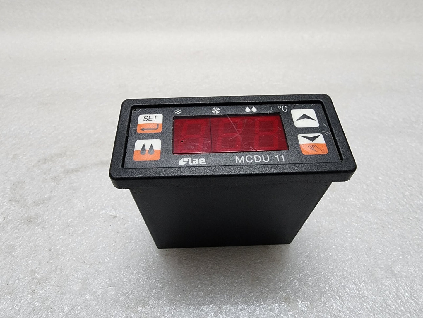 LAE ELECTRONICS MCDU11-T1RD TEMPERATURE CONTROLLER 12VDC