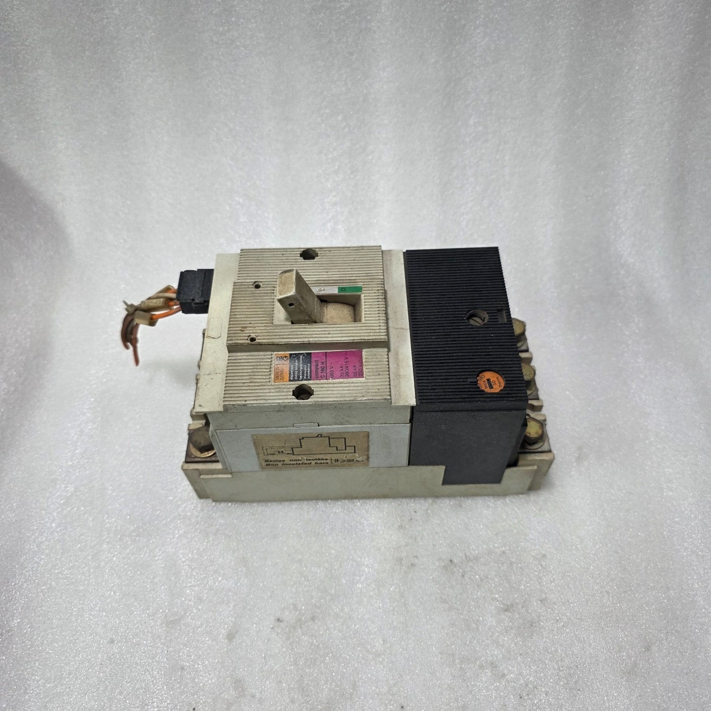 MERLIN GERIN COMPACT C160H 160A 3 POLE MCCB CIRCUIT BREAKER 660V AC