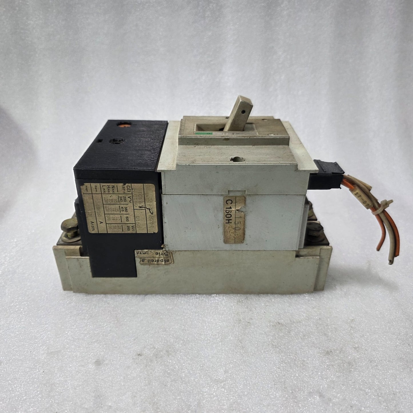 MERLIN GERIN COMPACT C160H 160A 3 POLE MCCB CIRCUIT BREAKER 660V AC