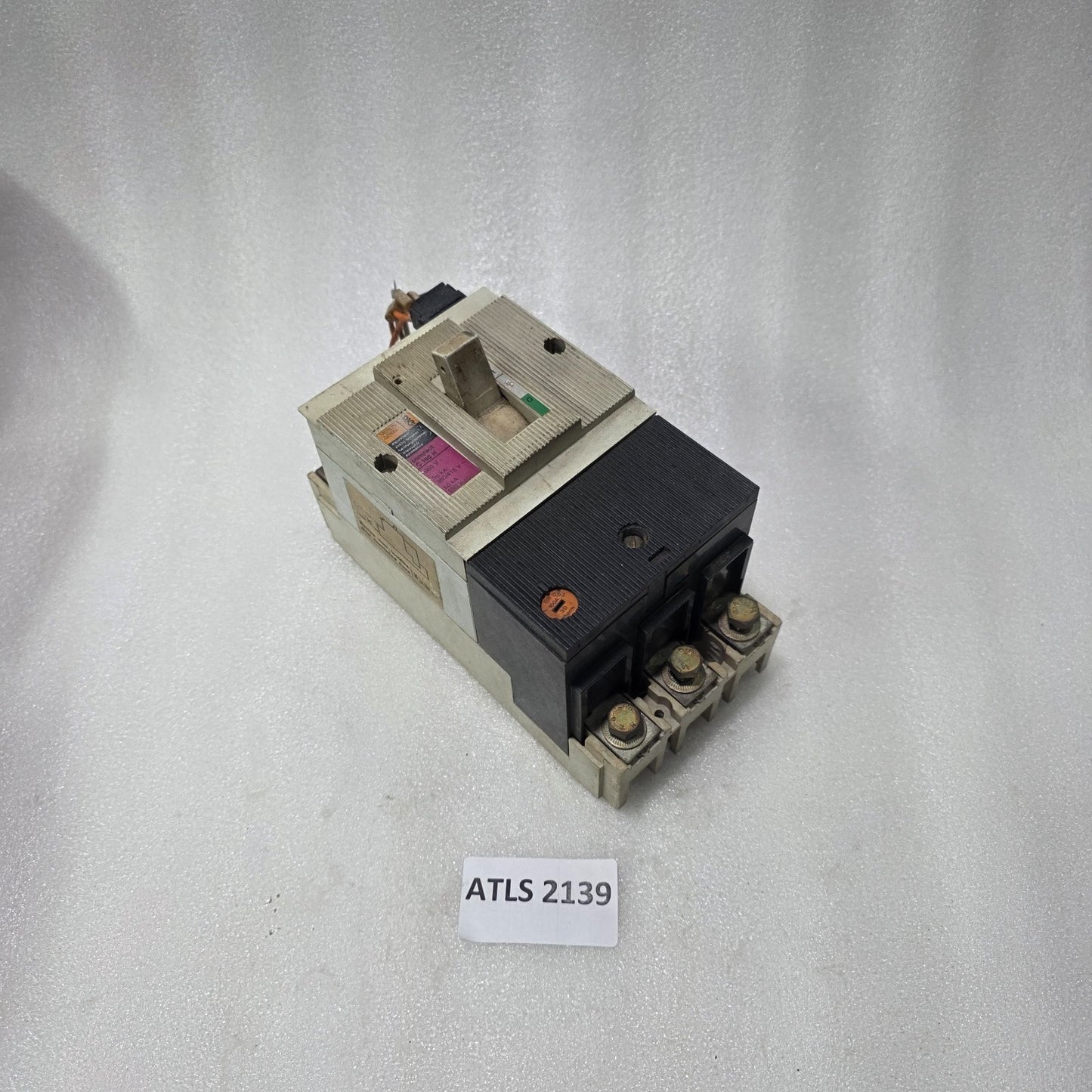 MERLIN GERIN COMPACT C160H 160A 3 POLE MCCB CIRCUIT BREAKER 660V AC