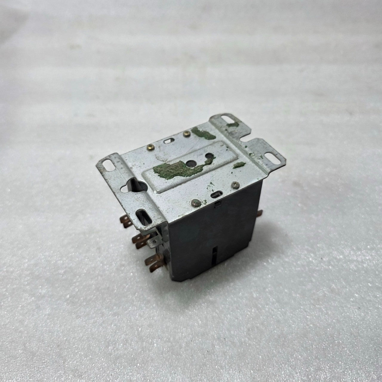 WHITE-RODGERS RBM TYPE 154 MOTOR STARTER / CONTACTOR 3-PHASE 600VAC 40 FLA 50 AM